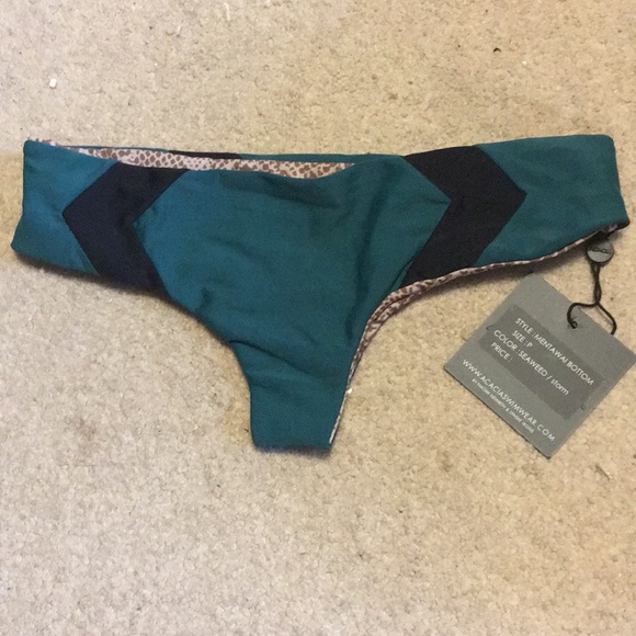 Acacia mentawai bottoms - Picture 3 of 3